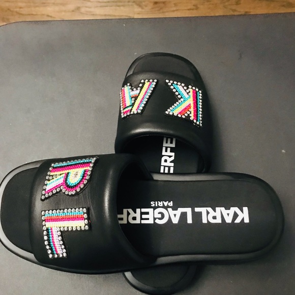 KARL LAGERFELD PARIS WOMEN OPAL SANDALS. CLASSY DESIGN FOR COMFORT. NEW SIZE 10 - Picture 3 of 10